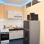 Rejtekhely Apartman