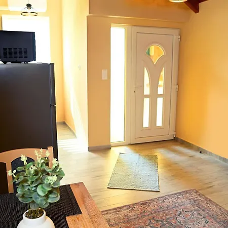Rejtekhely Apartment Miskolc