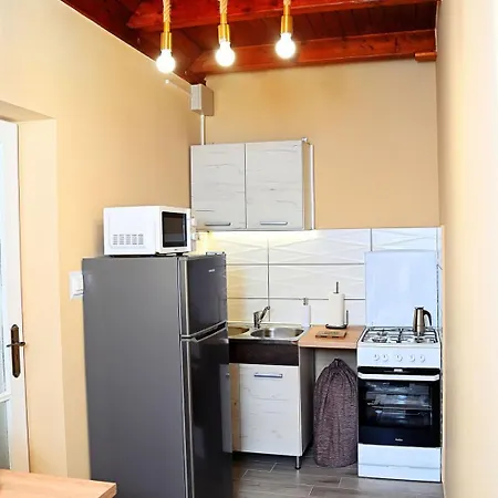 Rejtekhely Apartment *